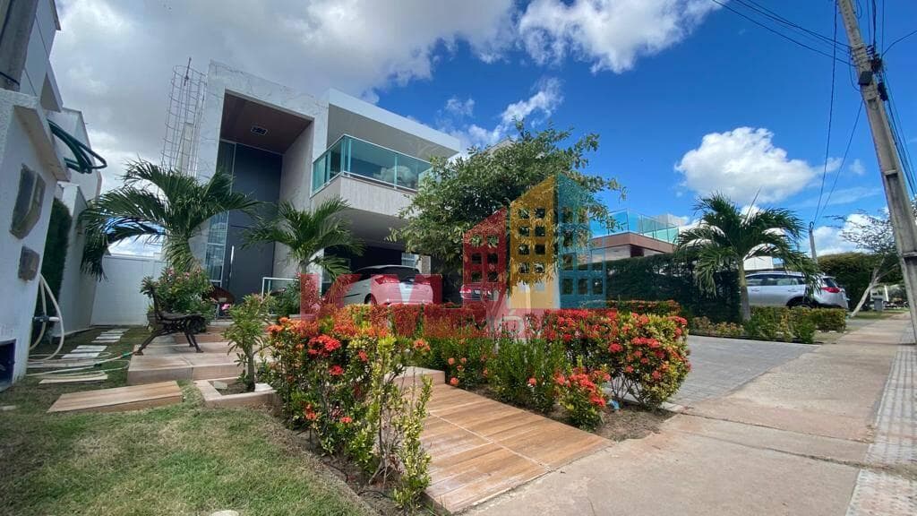 VENDA! CASA DE ALTO PADRÃO NO ALPHAVILLE EM MOSSORÓ-RN!