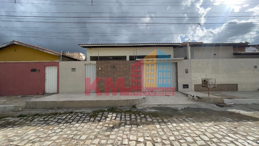 Casa Espaçosa no Sumaré, Mossoró.