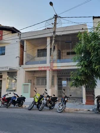 CASA DUPLEX • 5 Quartos | Centro – Mossoró/RN