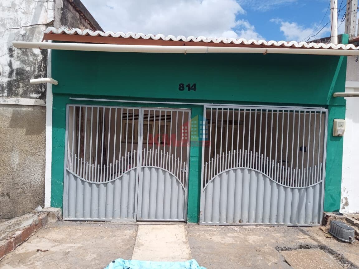 Casa à Venda em Alto da Conceição Mossoró | 3 Quartos e Quintal.