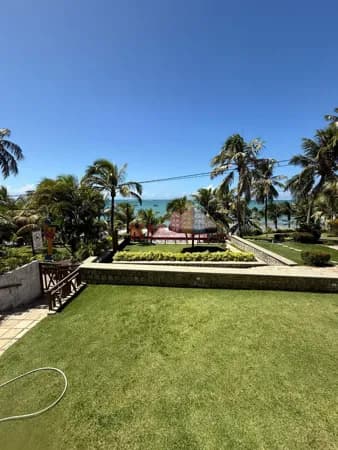 APARTAMENTO PÉ NA AREIA • 3 Quartos | Totalmente Mobiliado em Pirangi – Natal/RN.