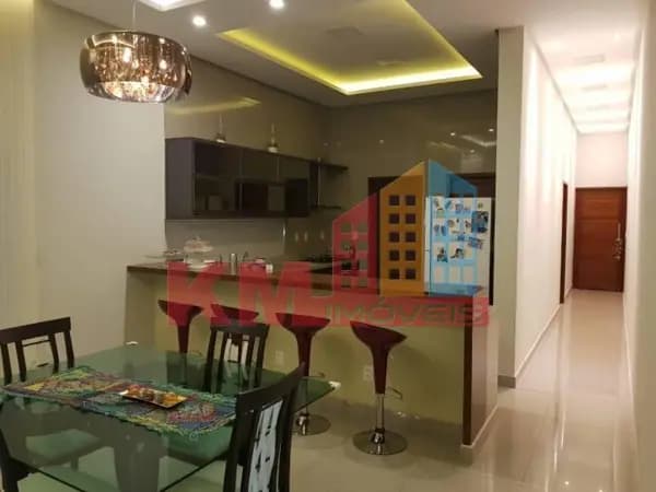 Casa de Luxo no Condomínio Ninho Mossoró | 3 Suítes e Lazer | KM Imóveis