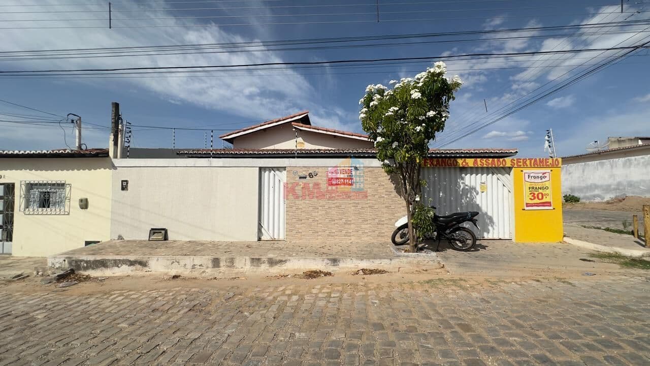 CASA • 3 Suítes | Ampla e Perto de Escolas – Alto do Sumaré – Mossoró/RN
