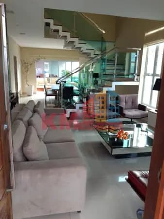 VENDA! Bela Casa Duplex de Alto Padrão no Alphaville em Mossoró-RN!