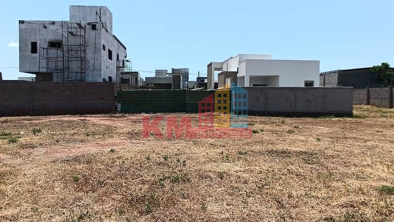 Terreno no Boulevard Residence.