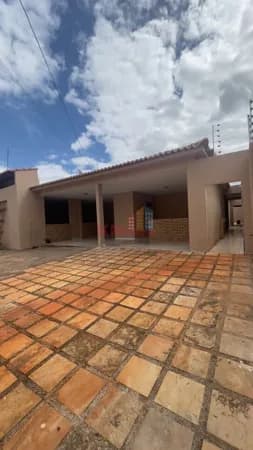 Casa Térrea para locaçãol Bairro Nova Betânia, Mossoró | 3 Quartos com Piscina.