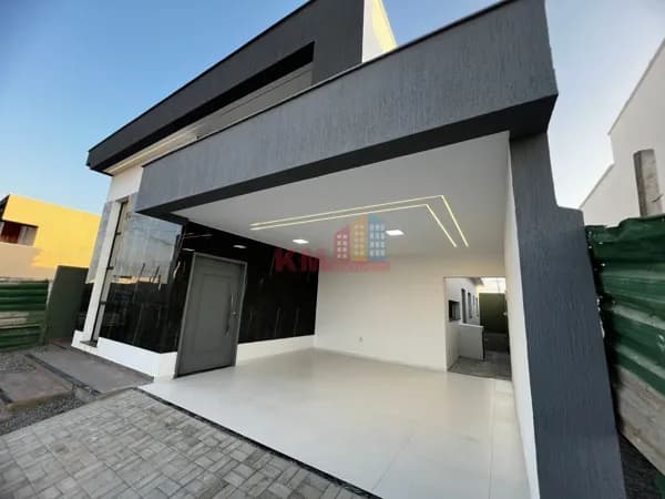 Casa de Alto Padrão à Venda no Condomínio Copacabana, bairro Bela Vista - Mossoró - KM Imóveis