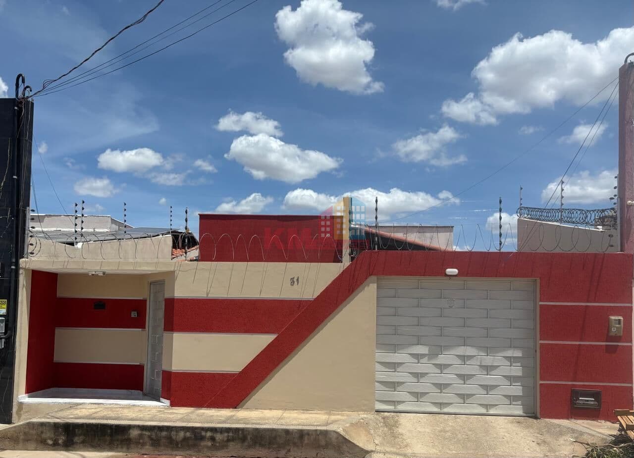 Casa 2 Quartos com Suíte e Churrasqueira no Alto Sumaré | Mossoró/RN.