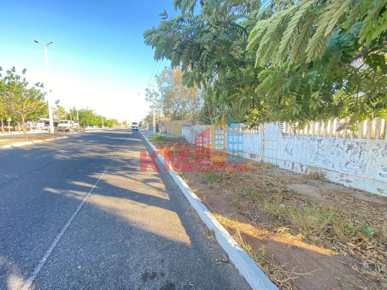 VENDA! OPORTUNIDADE! Terreno em Frente ao Campus da UERN em Mossoró - bairro Costa e Silva - RN!
