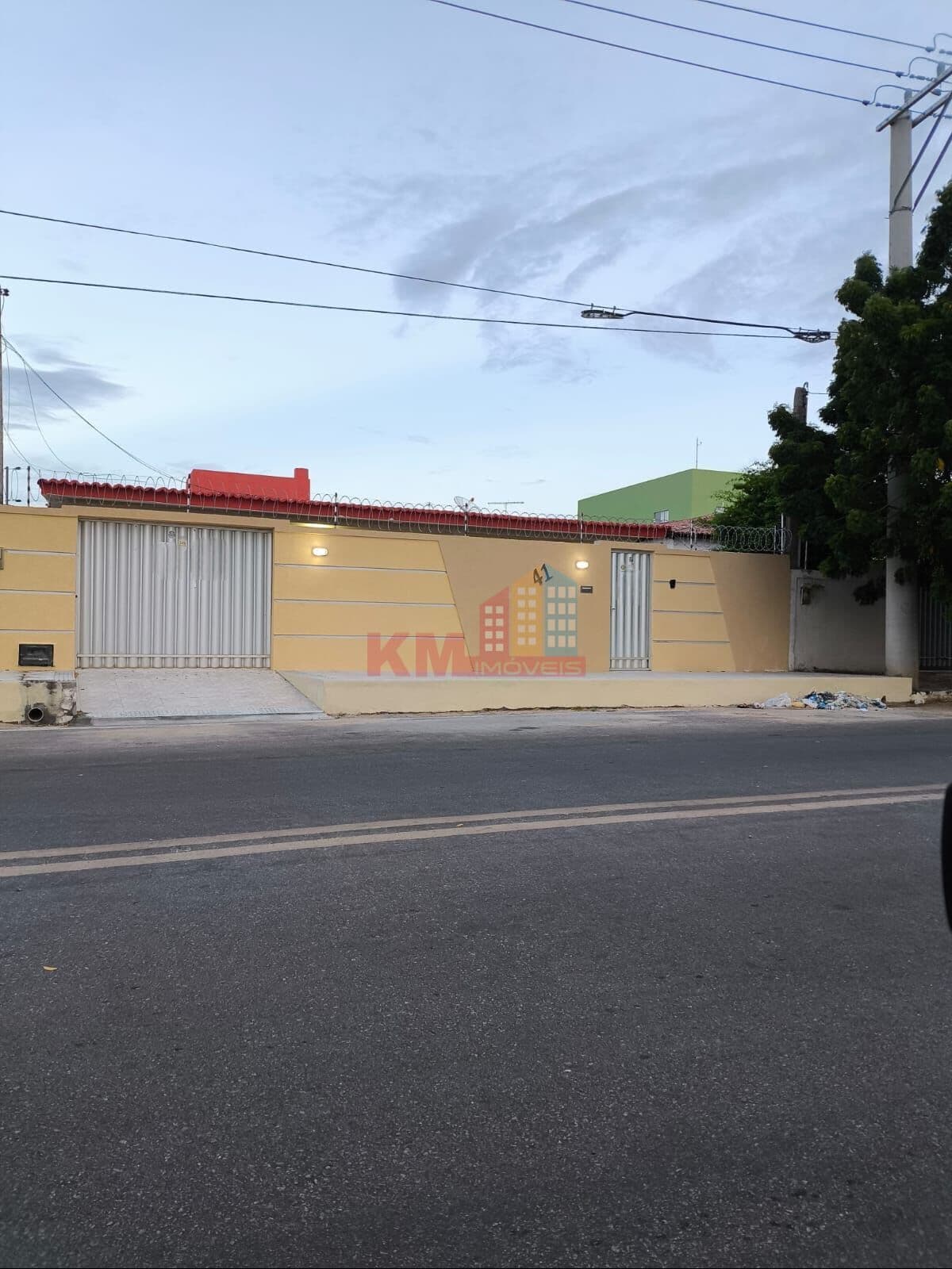 Casa Reformada 3 Suítes Planalto 13 de Maio | Piscina | KM Imóveis Mossoró
