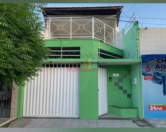 Casa duplex SUPER VENTILADA no bairro Paredões, Mossoró-RN.