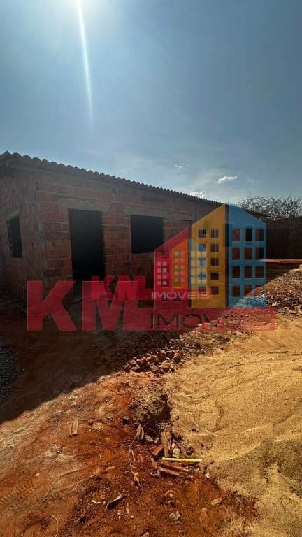 Venda! CASA À VENDA COM 1 QUARTO NO AEROPORTO, MOSSORÓ-RN.