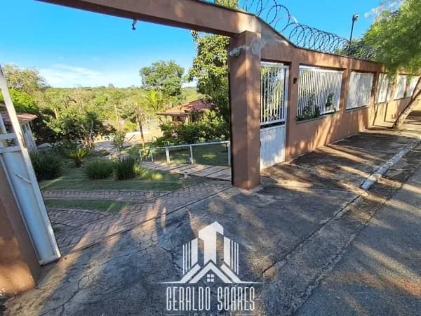 Sítio dos Sonhos em Lagoa Santa – Porteira Fechada!