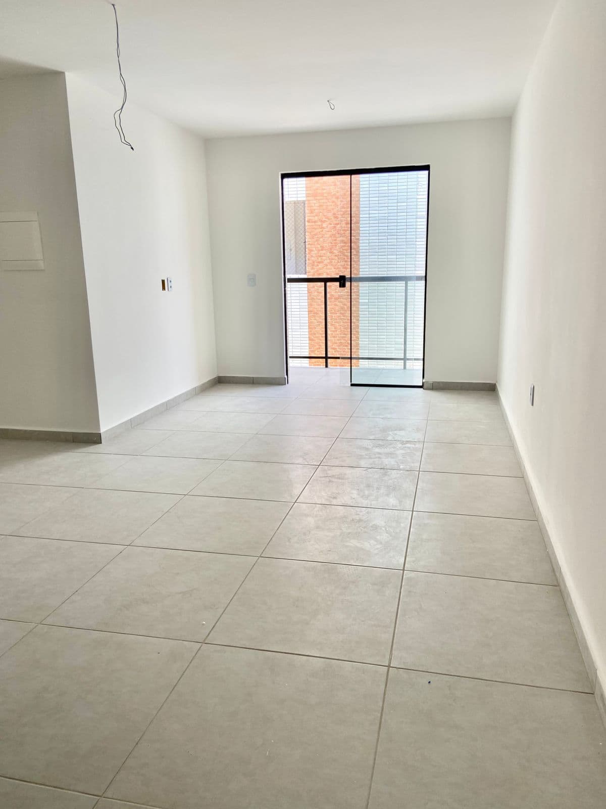 Apartamento 2 quartos no Portal do Sol.