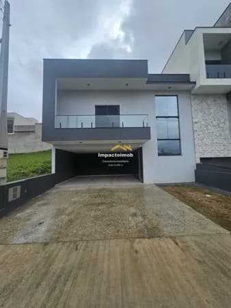 Casa de Condomínio em Sorocaba - Horto Florestal