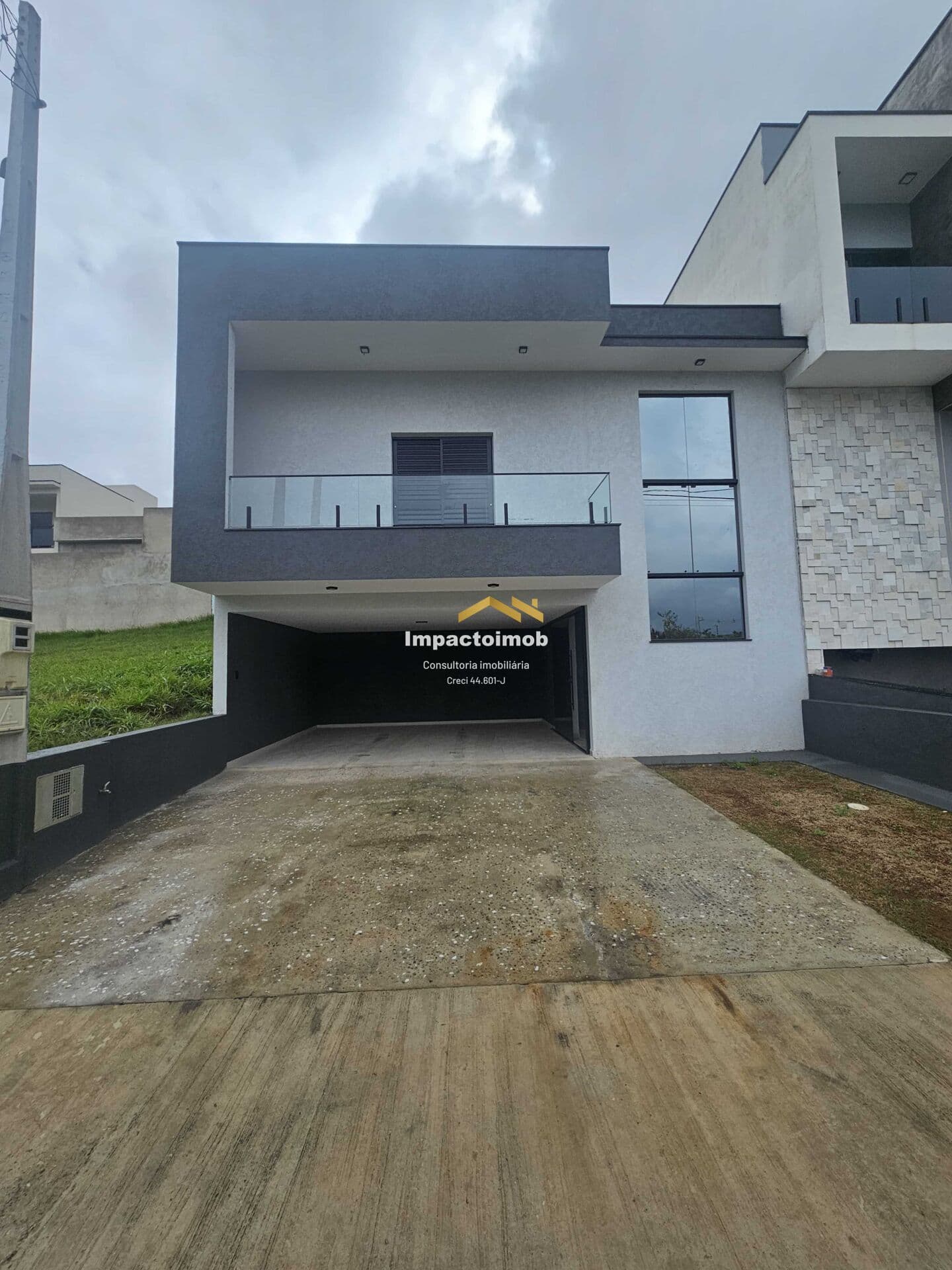 Casa de Condomínio em Sorocaba - Horto Florestal