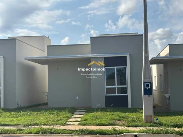 Casa de Condomínio em Sorocaba - Aparecidinha