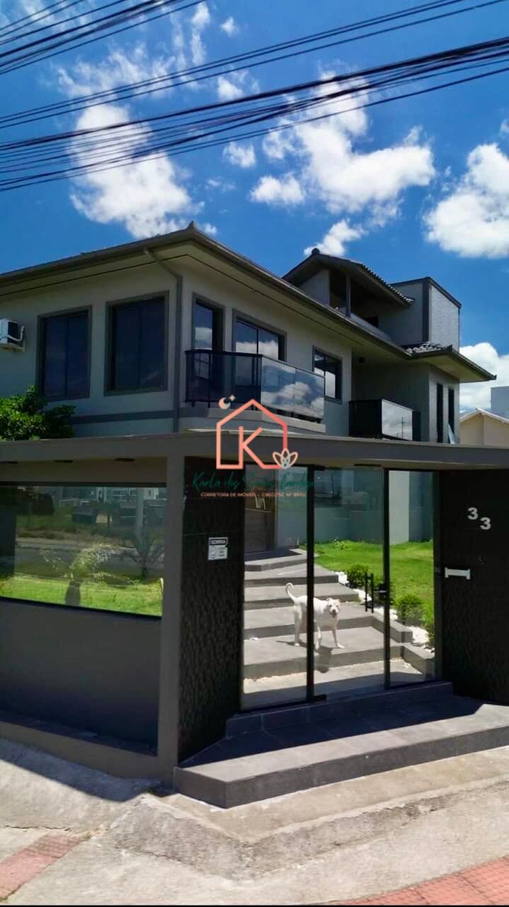 Casa Alto Padrão em Village, Imbituba/SC