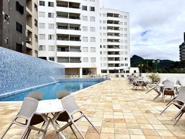 Casa à venda no bairro Centro em Matinhos/PR