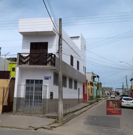 Sobrado Padrão para Venda em Centro São José do Norte-RS