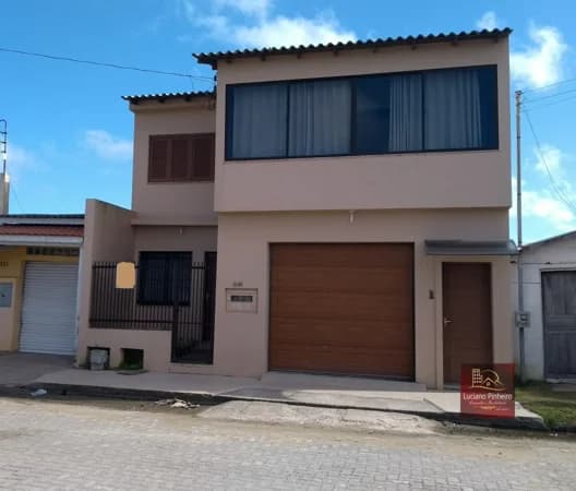 Apartamento Padrão para Venda e Aluguel em Centro São José do Norte-RS