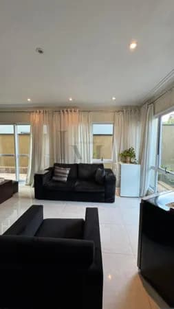 Casa Alto Padrão Para Venda, Dentro do Condomínio Aruã