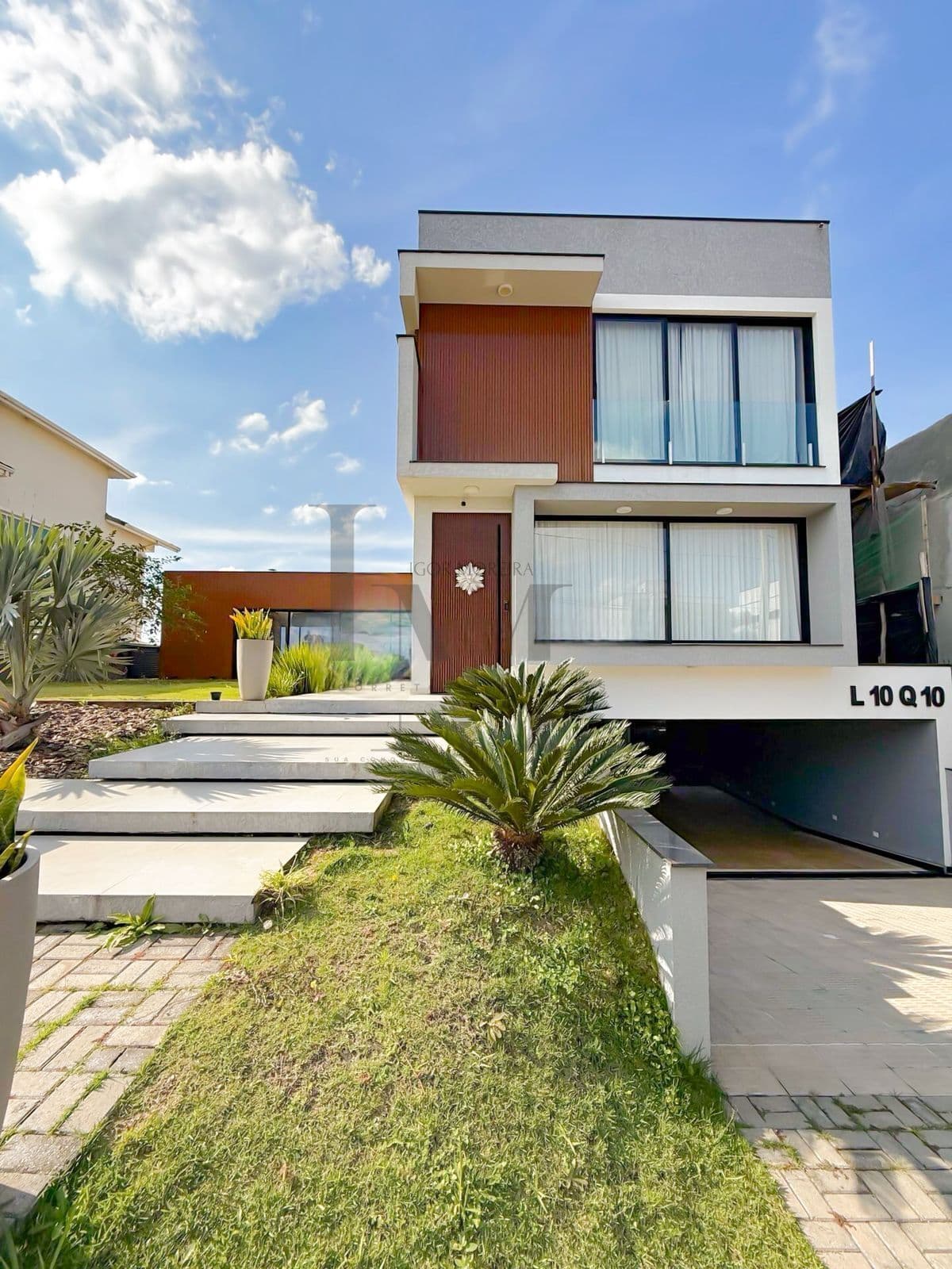Casa Alto Padrão à Venda, Dentro do Condomínio Aruã Brisas