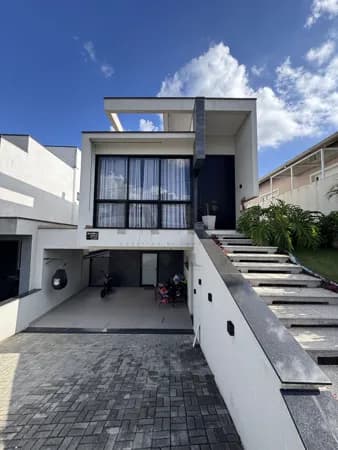 Casa Alto Padrão à Venda, Dentro do Condomínio Aruã Brisas
