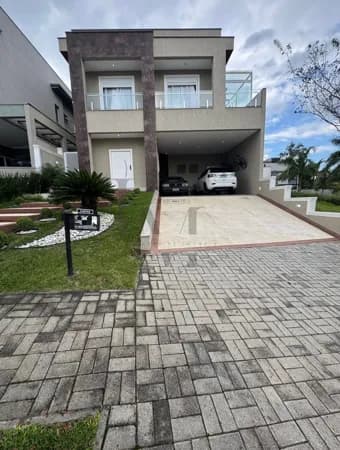 Casa Alto Padrão à Venda, Dentro do Condomínio Aruã Brisas