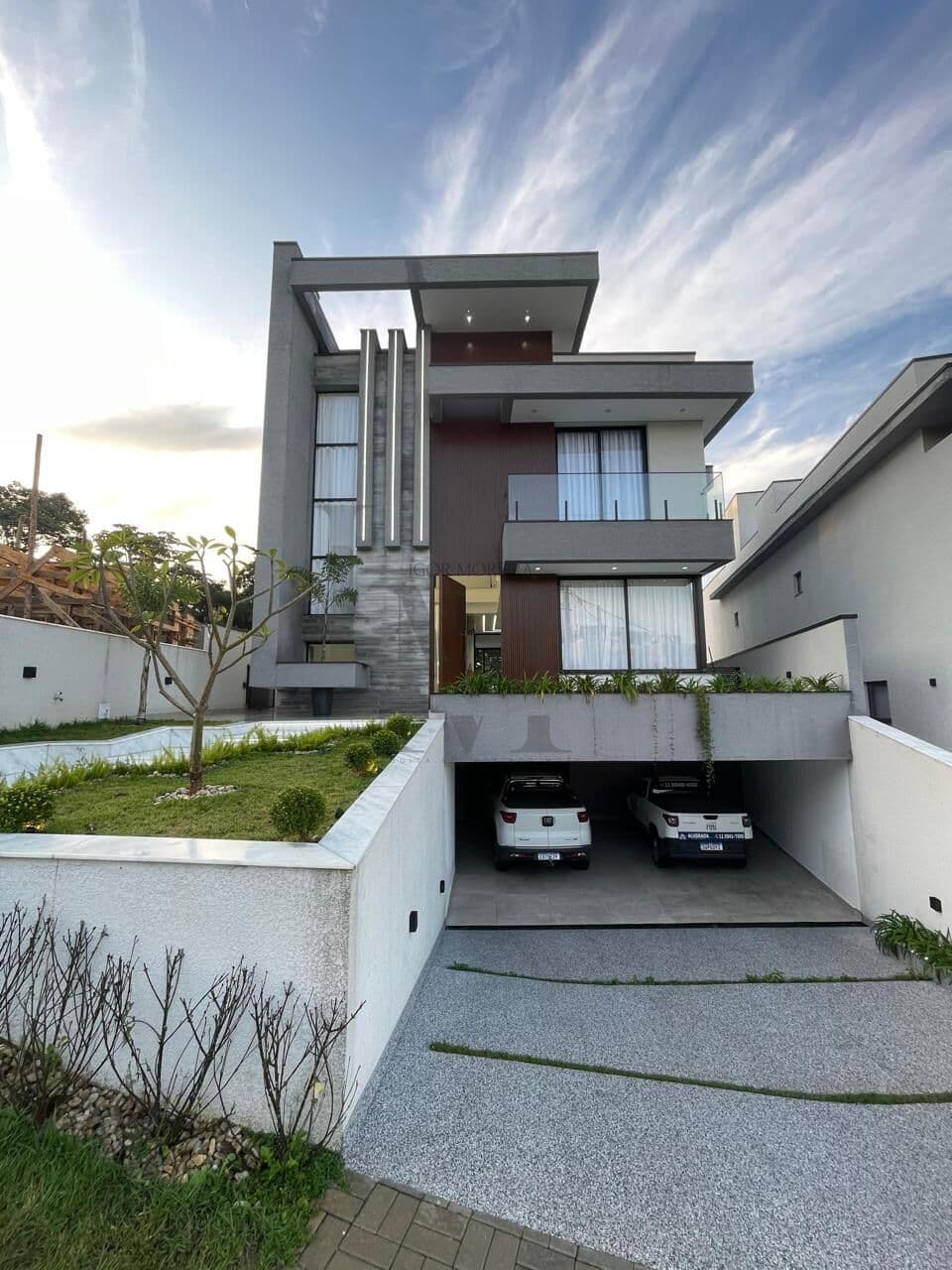 Casa Alto Padrão à Venda, Dentro do Condomínio Aruã Brisas