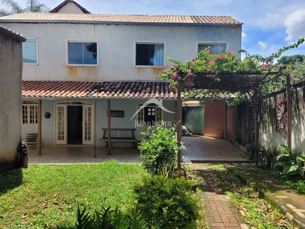 Casa Espaçosa à Venda no Betânia, BH