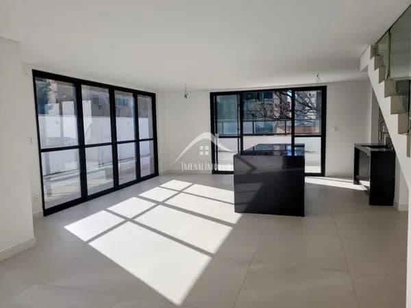 Exclusivo, moderno e com lazer no rooftop