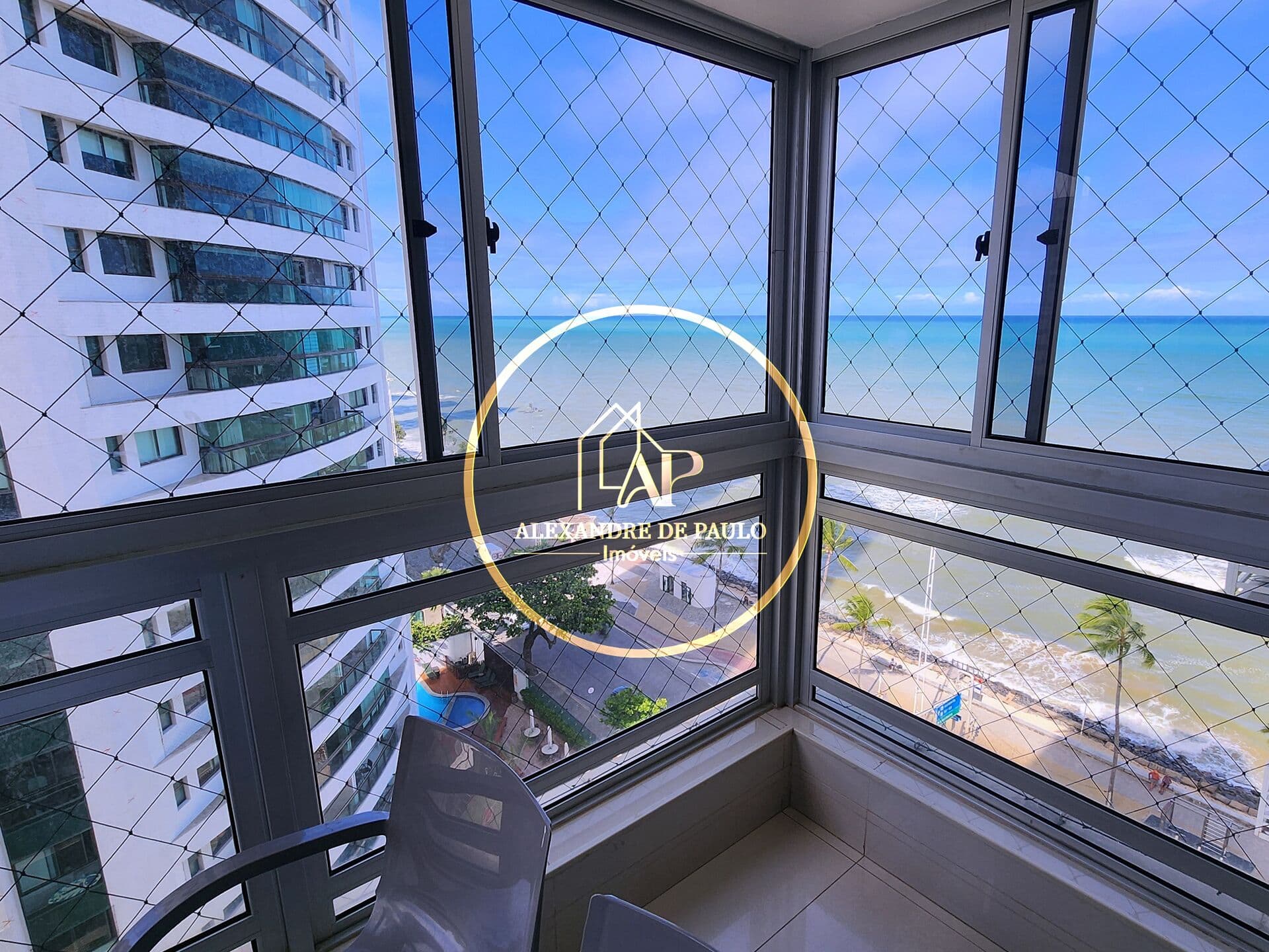 Apartamento, 150m², vista mar, 3 quartos(1suíte), 2 vagas garagem, em Boa Viagem - Recife - PE