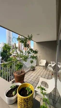 Imóvel para venda possui 220 metros quadrados com 4 quartos em Boa Viagem - Recife - PE