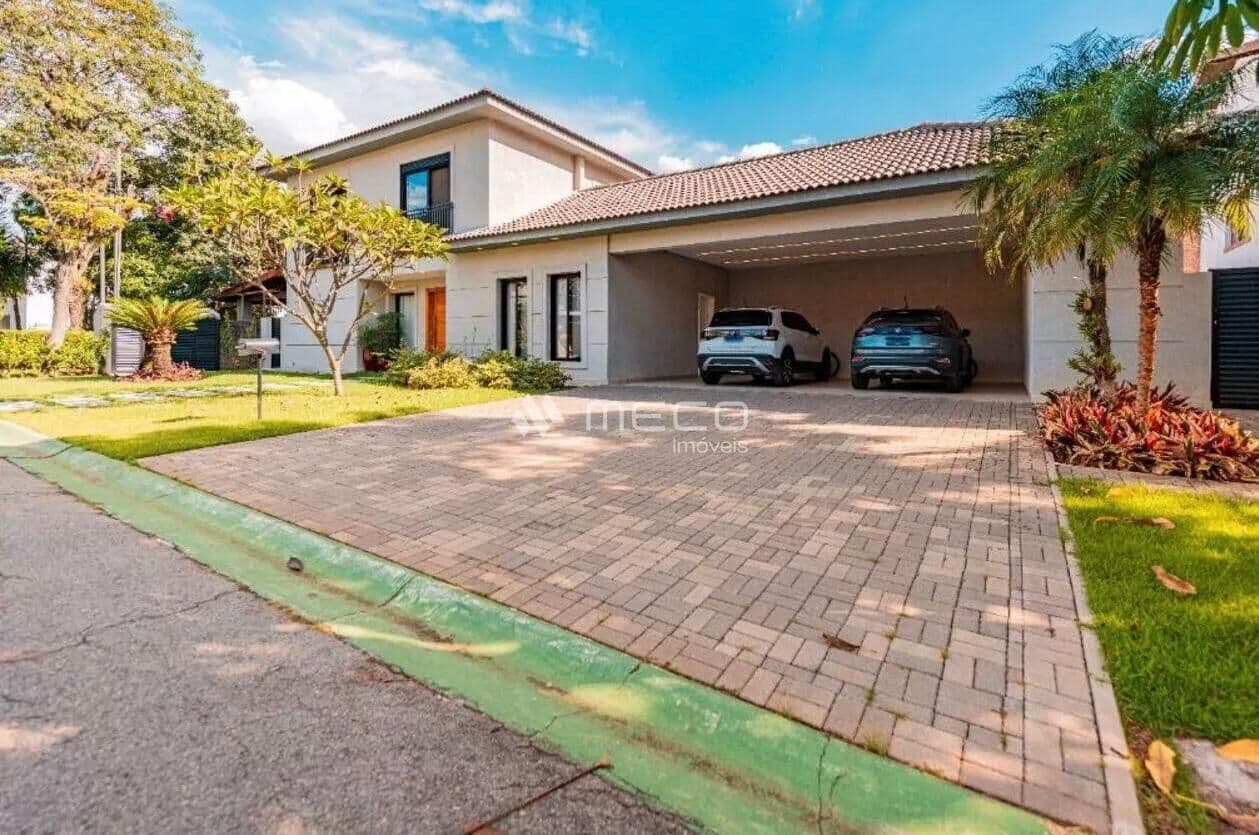 Residencial Alphaville 4 – Casa Alto Padrão Porteira Fechada