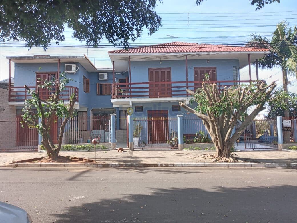 Casa em Canoas - Estância Velha