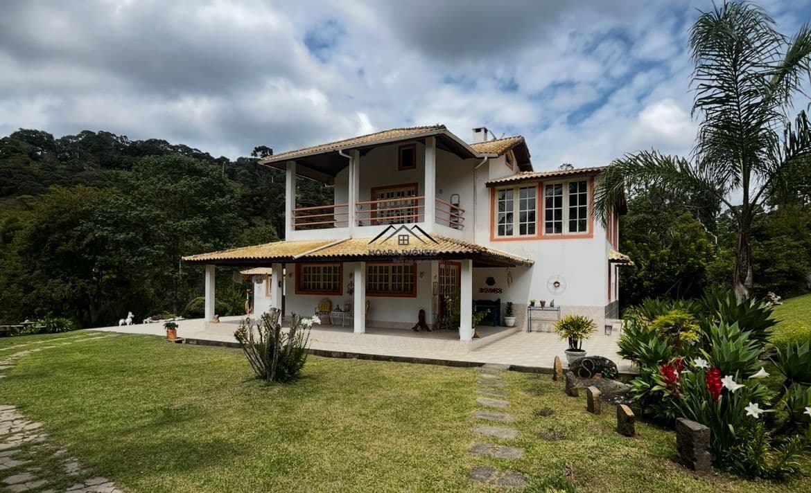 Casa em Cunha - Centro