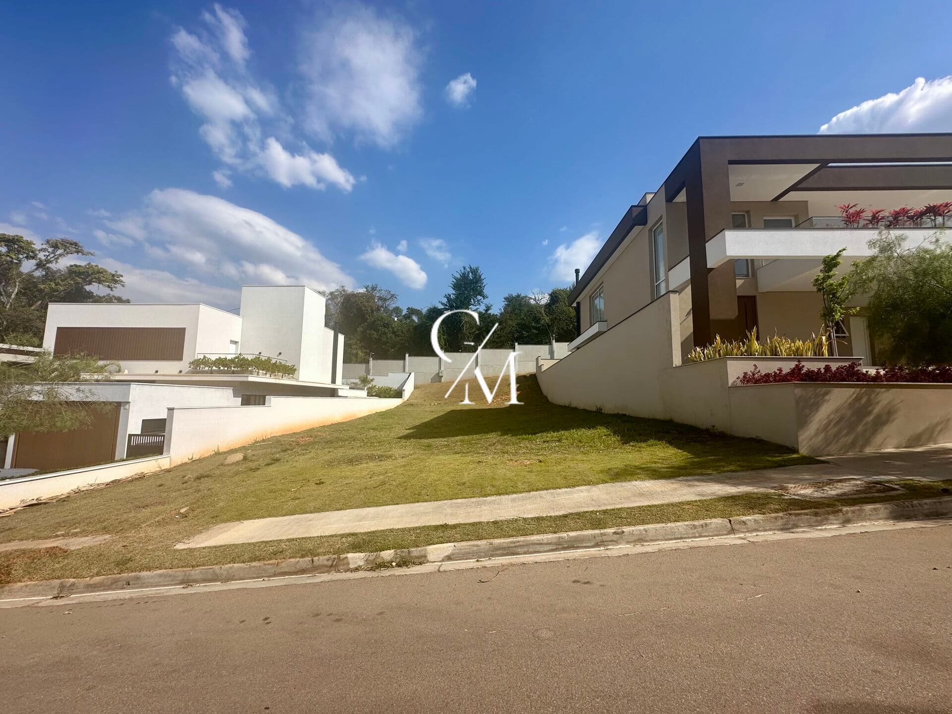 Terreno à Venda no Condomínio Reserva Marajoara em Jundiaí /SP