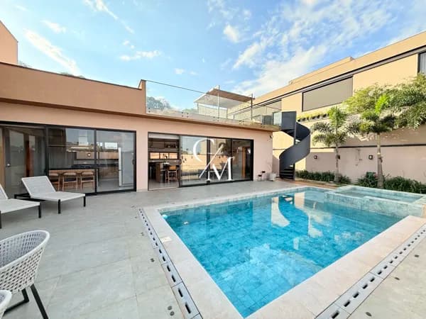 Casa Térrea à Venda no Condomínio Reserva Marajoara em Jundiaí/SP
