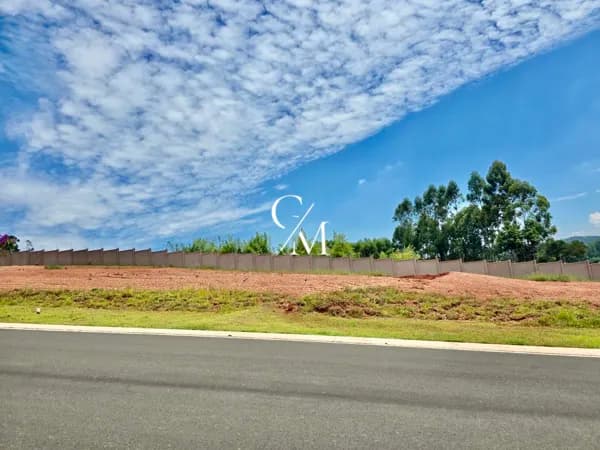 Terreno à Venda no Condomínio Tamboré em Jundiaí/SP