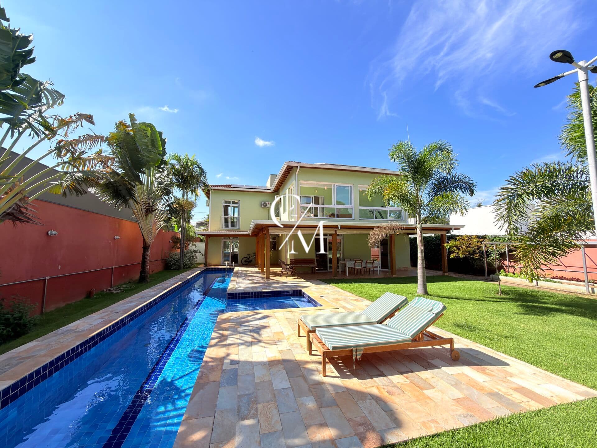 Casa à Venda em Condomínio Jardim Atenas em Jundiaí