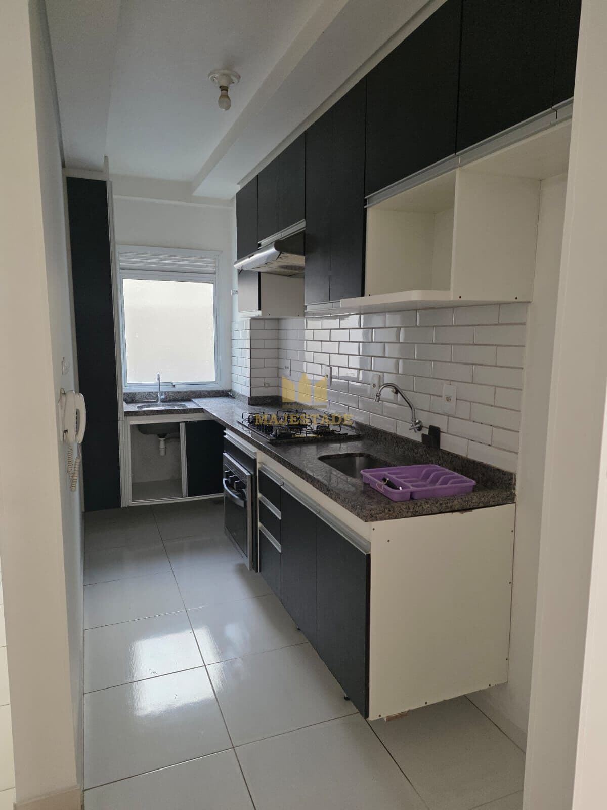 Apartamento mobiliado no Praça das Árvores - pronto para morar — Conforto e praticidade em cada detalhe!