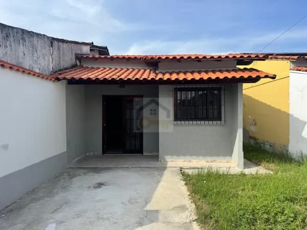 Casa Padrão próximo a Praia