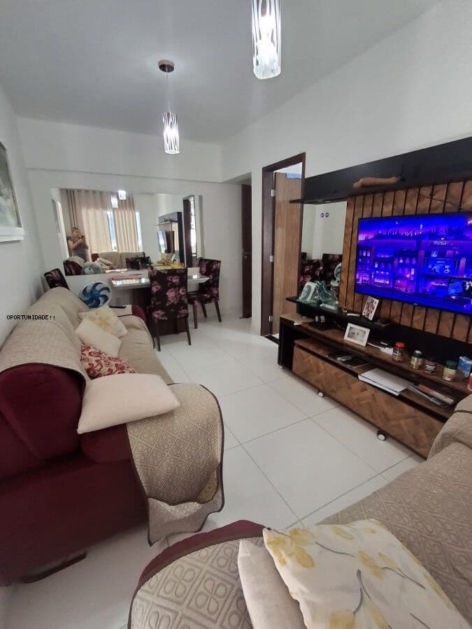 Apartamento 2/4 , 1 Vaga, Elevador, Condomínio Fechadomem Itapuã, Salvador/BA