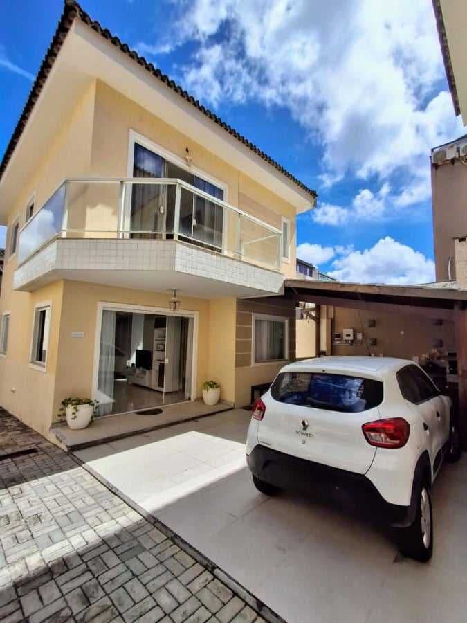 Casa Duplex, Energia Solar, 4/4, 3 Suítes, 2 vagas, Condomínio, Ipitanga, Lauro de Freitas / BA, ponto de referência Divisa Ipitanga/Vilas do Atlântico