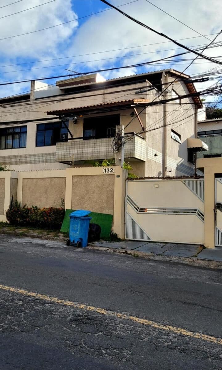 Vendo casa no Imbui com 3/4