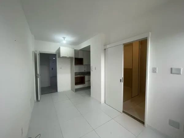 Alugo Apartamento Studio em Imbuí life , Próximo ao metrô e as faculdades da Palalela em Salvador/BA