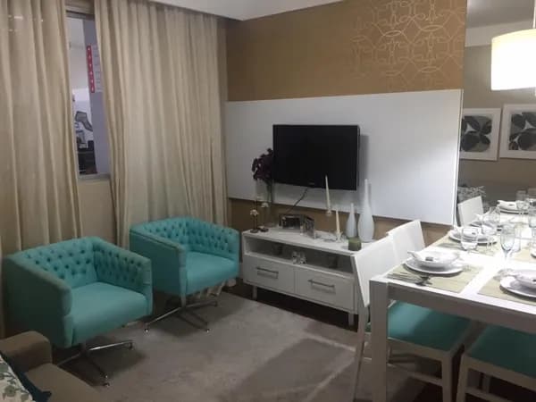 Apartamento 2/4, Portaria 24 horas no condomìnio Gênova próximo ao clube da Caixa