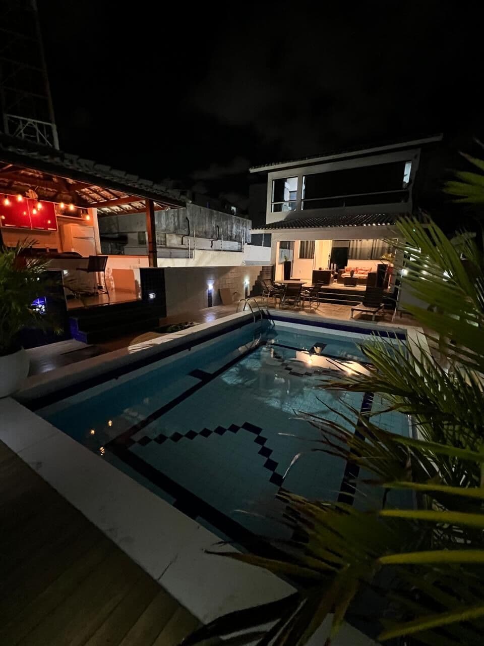 Casa Alto Padrão 5 quartos com piscina privativa em Piatã, Salvador/Bahia