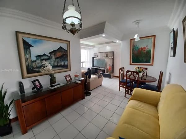 Apartamento no Costa 3 Quartos 2 Suítes 95 m² 1 vga , próximo a praia .